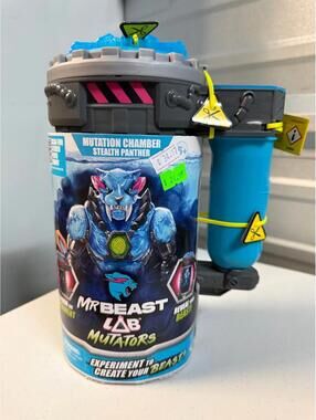 New MrBeast Lab Mutators Mutation Chamber Stealth Panther Toy